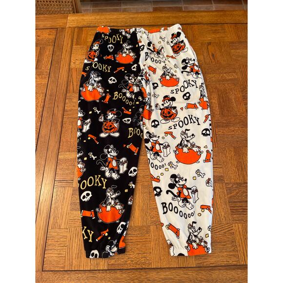 Disney Halloween print velour jogger size medium - Picture 6 of 6